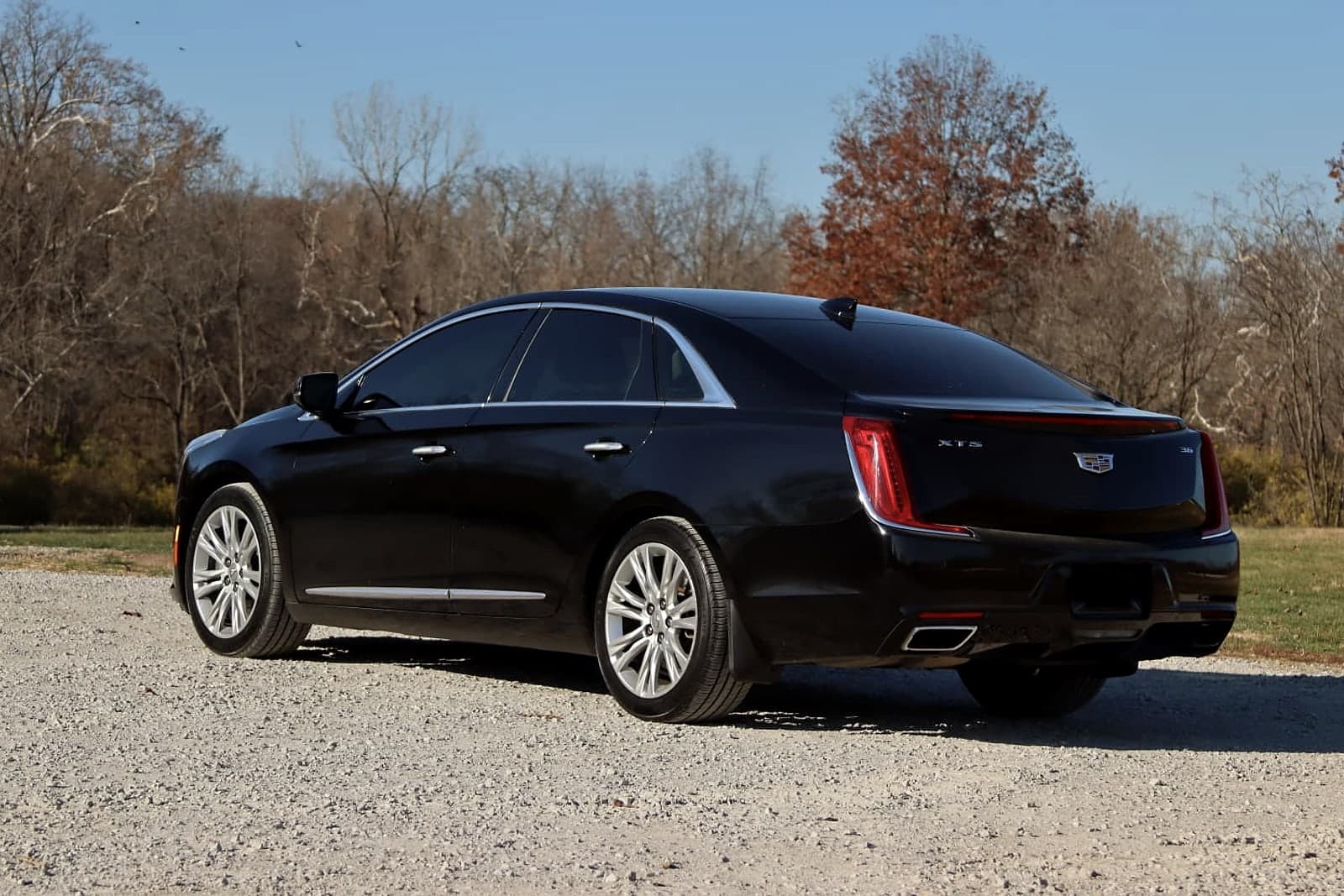 Cadillac XTS Sedan — 2