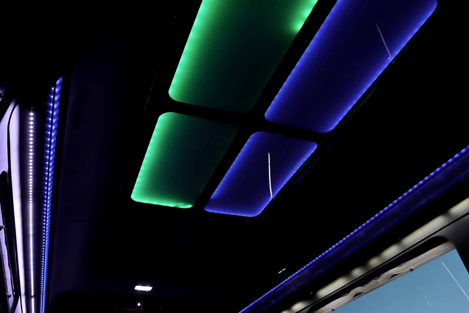 Mercedes Sprinter Limousine — 6