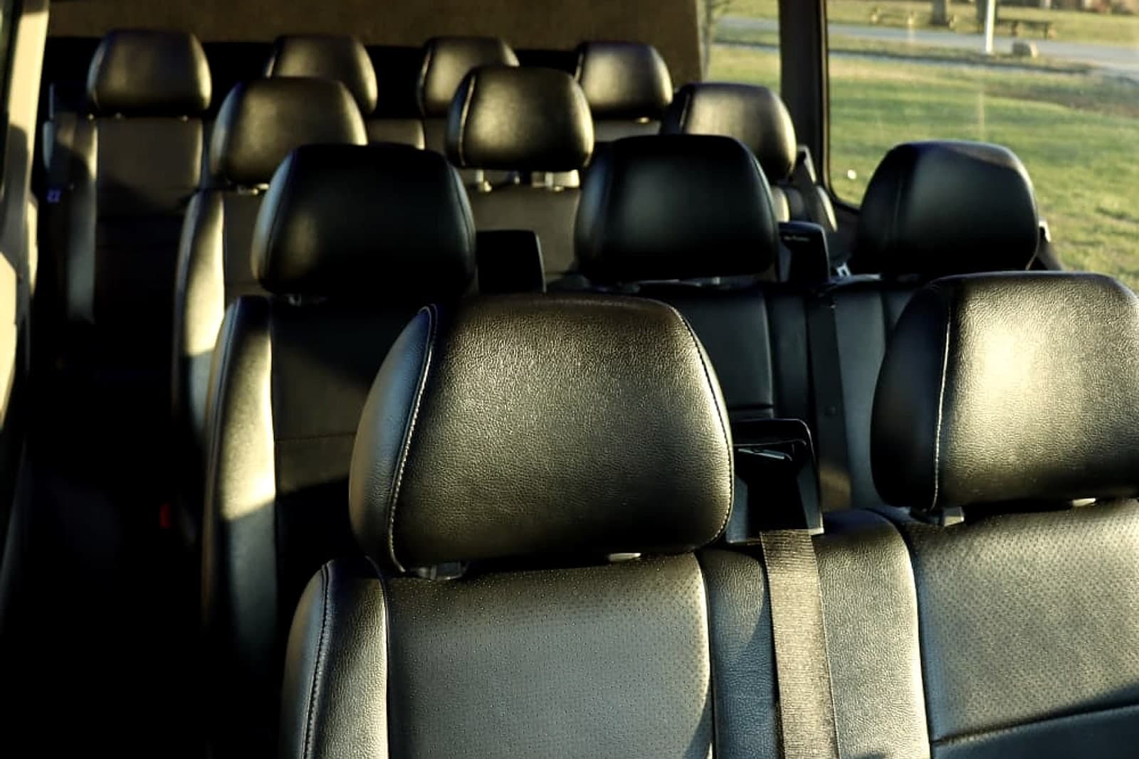 Mercedes Sprinter Van — 4