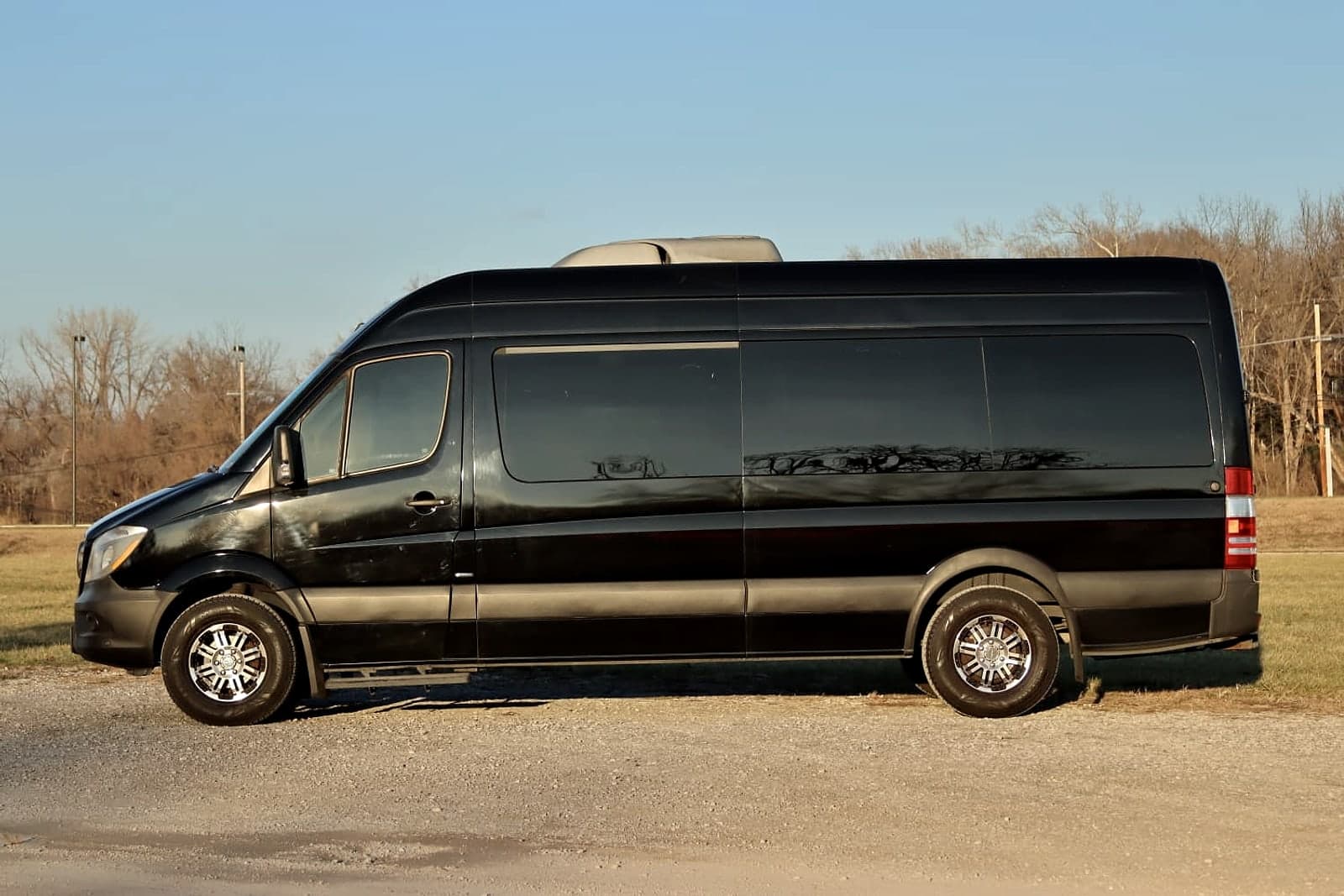 Mercedes Sprinter Van — 6